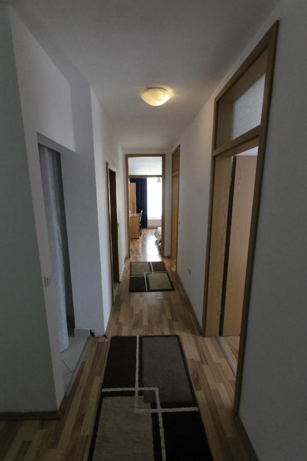 Kasumi Apartment Pristina Exteriör bild