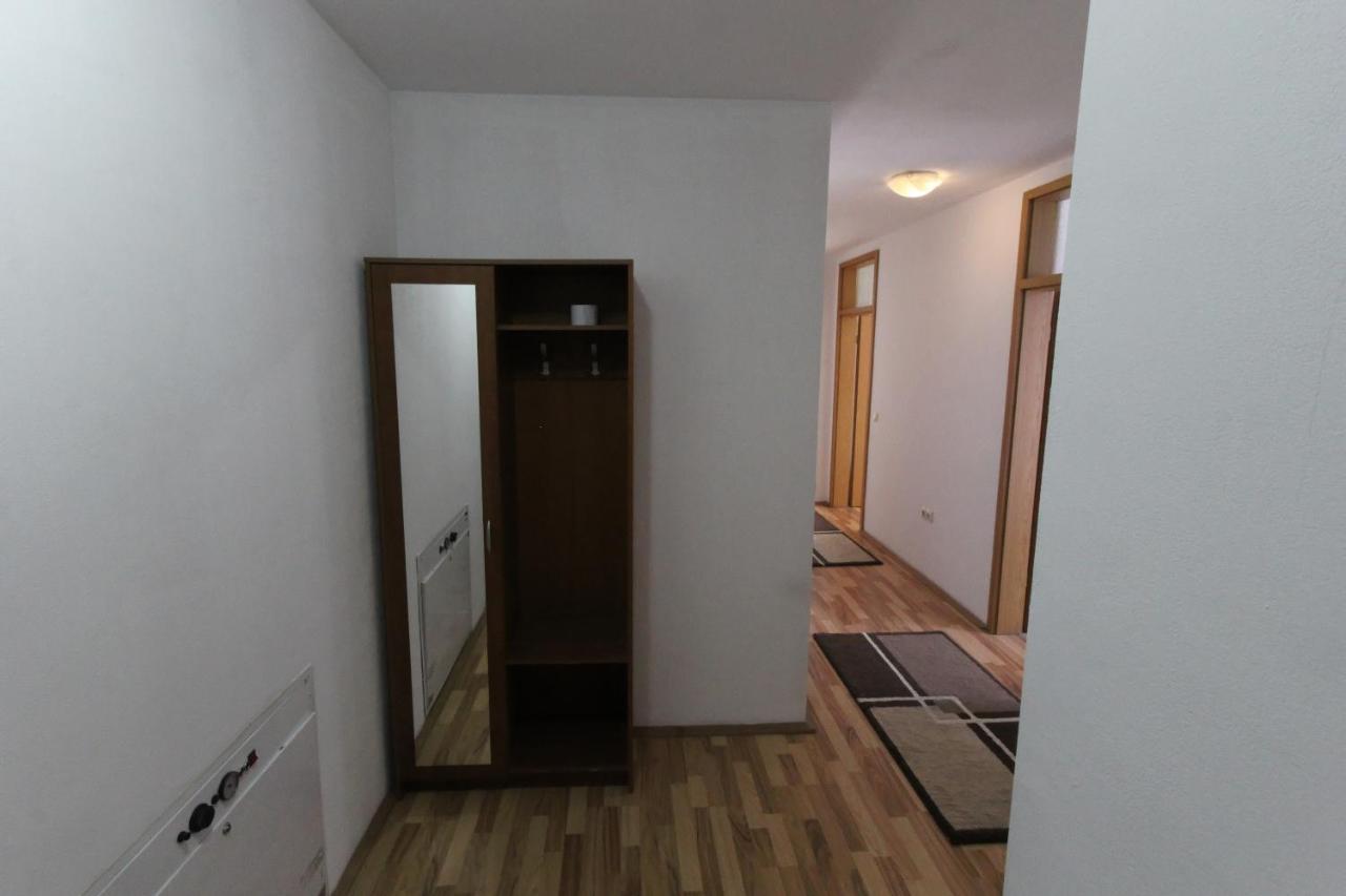 Kasumi Apartment Pristina Exteriör bild